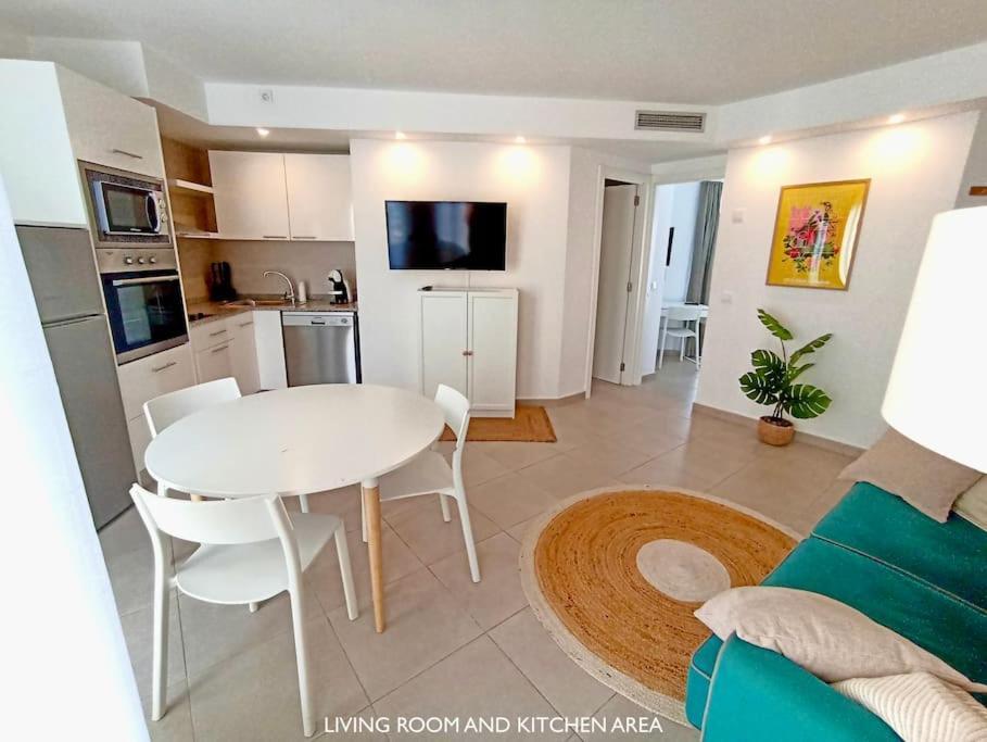קורלחו La Cabanana - Apartment W Pool And High-Speed Wifi מראה חיצוני תמונה